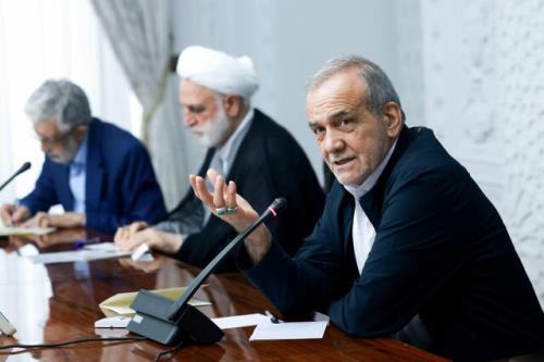 بررسی موضوع حکمرانی آموزش وپرورش باتوجه به تحولات شتابان عرصه فناوری